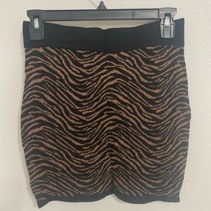 F21 gold and black tiger print sweater skirt. Size M